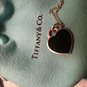 Return to Tiffany heart charm 🖤